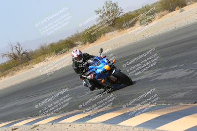 media/Mar-28-2022-Superbike Trackdays (Mon) [[b8603d0f67]]/Open Track Time/Turn 3 Inside/